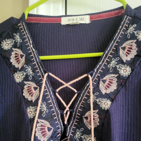 Navy tunic. Size L - Picture 2 of 5